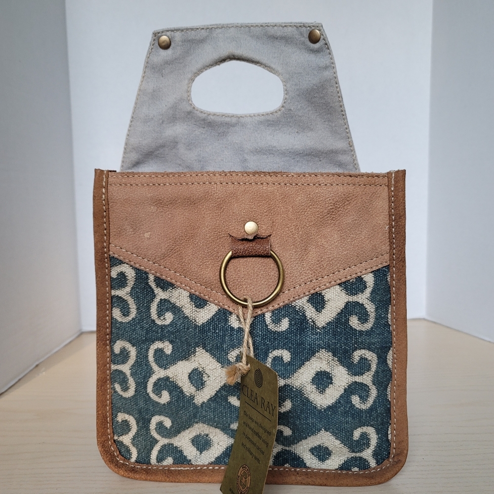Clea Ray Canvas Beer/Bottle Tote Carrier Made with Recycled Leather and Canvas